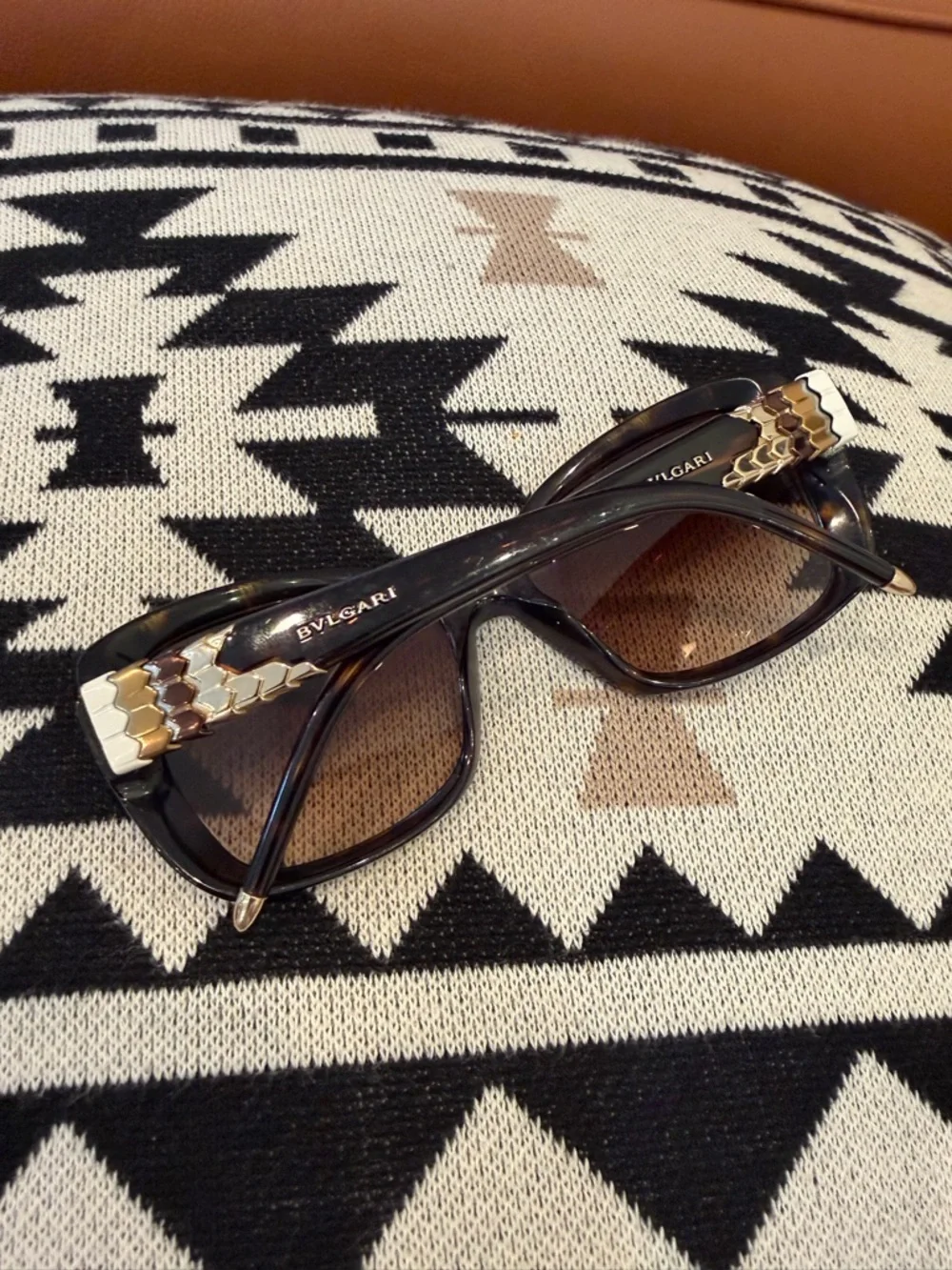 Bvlgari Vintage Tortoiseshell Sunglasses Gold Serpenti Detail Italy - Picture 7 of 7